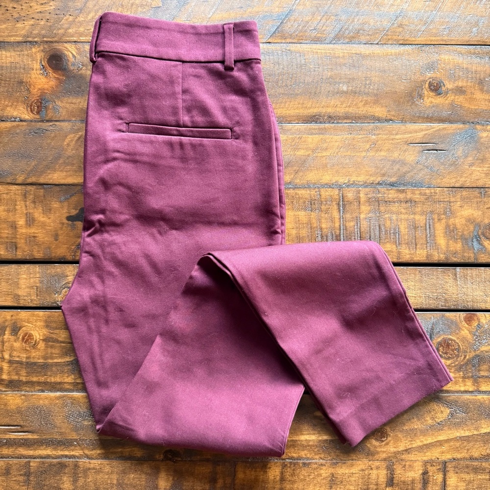 Loft Women’s Skinny Burgundy Pants